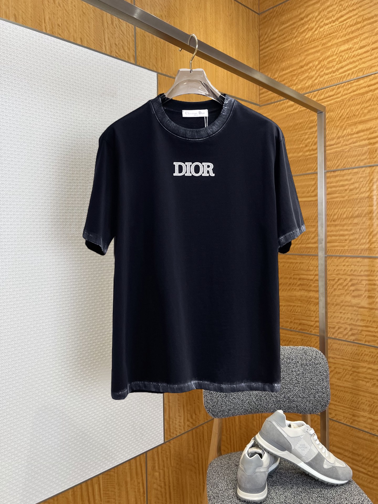 short sleeves